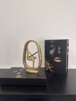 Gravity Within - Dynamic Woman