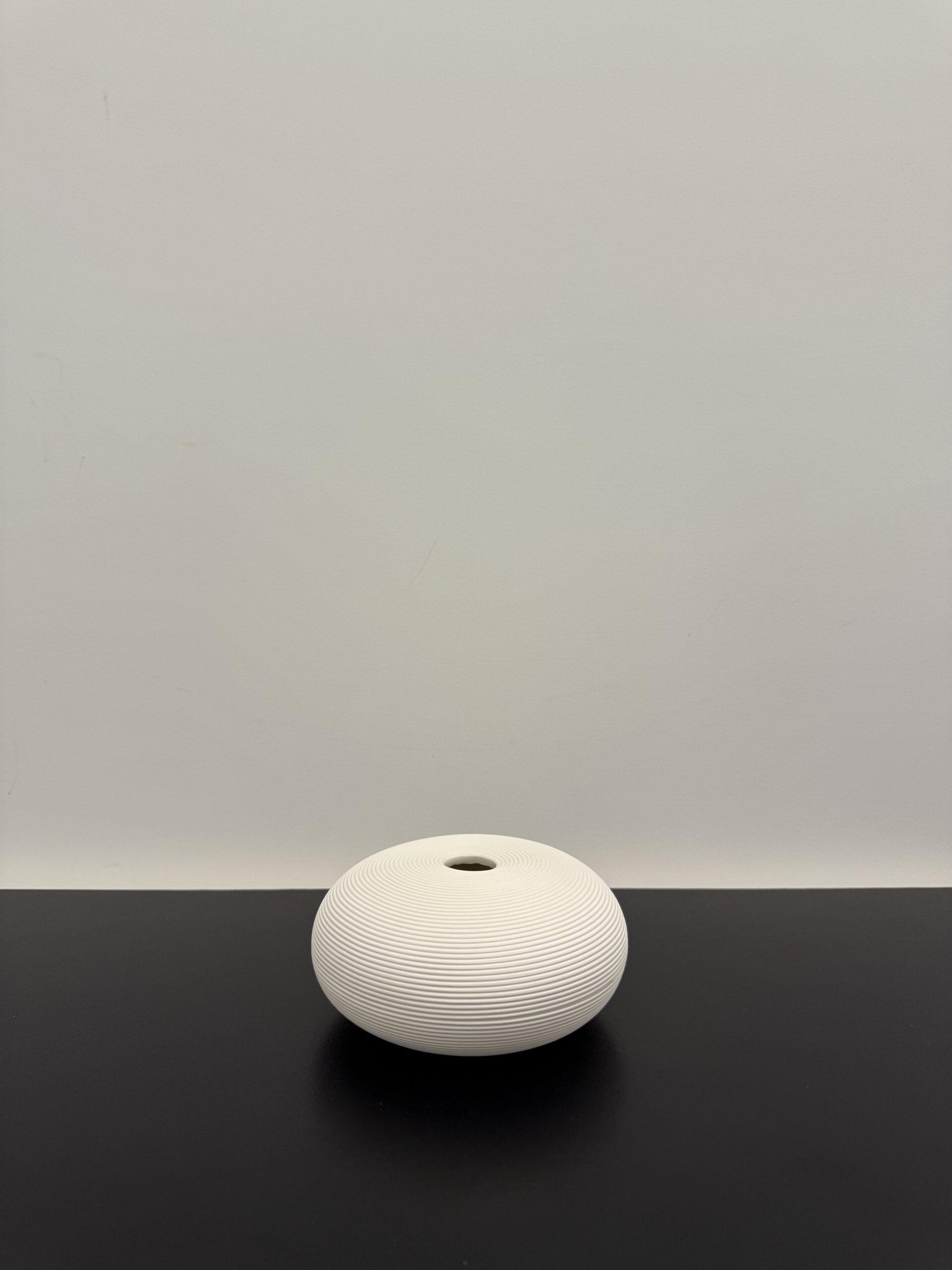 IMG_4158 Stripe Plain Ceramic Vase - Image 1